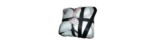 Casques , parachutes, accesoires